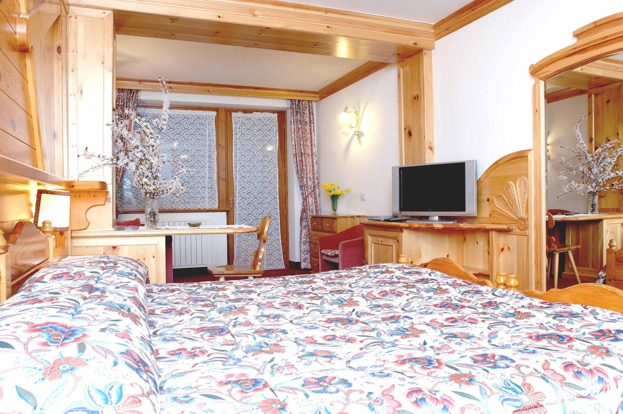 Hotel Dahu Madonna di Campiglio Luaran gambar