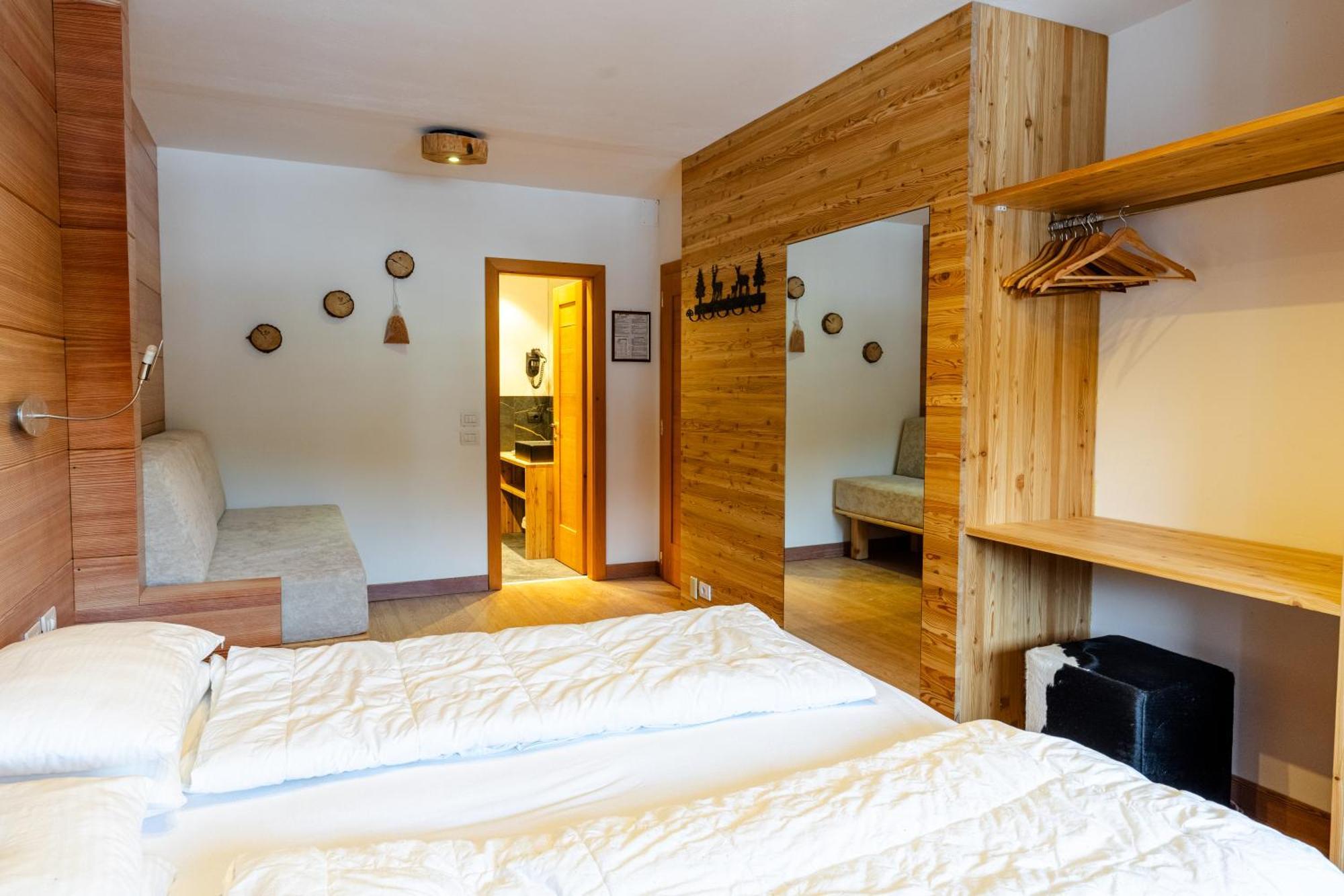 Hotel Dahu Madonna di Campiglio Luaran gambar
