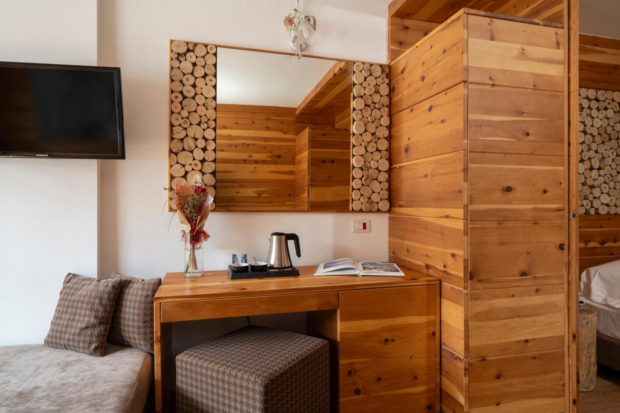 Hotel Dahu Madonna di Campiglio Luaran gambar
